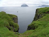 TopRq.com search results: Lítla Dímun, Faroe Islands, Norwegian Sea