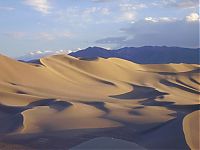 World & Travel: desert sand dunes landscape photography