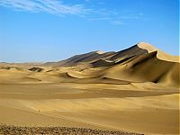 TopRq.com search results: desert sand dunes landscape photography