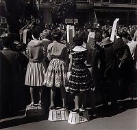 World & Travel: History: Paris in 1940-50s, France by Robert Doisneau