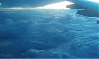 World & Travel: clouds formation