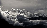 World & Travel: clouds formation