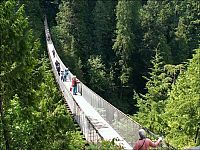 World & Travel: Capilano Suspension Bridge, British Columbia, Canada