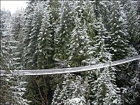 World & Travel: Capilano Suspension Bridge, British Columbia, Canada