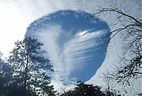 World & Travel: sky fallstreak hole cloud