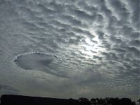 World & Travel: sky fallstreak hole cloud