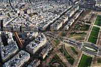 World & Travel: Bird's-eye view of Paris, France