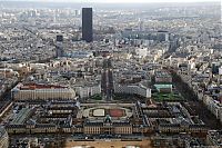 World & Travel: Bird's-eye view of Paris, France