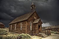 abandoned places around the world