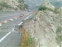 World & Travel: dangerous roads around the world