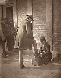 History: London, 1876-1877, England, United Kingdom