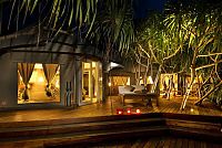 TopRq.com search results: Banyan Tree Madivaru, North Ari Atoll, Maldives