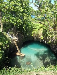 World & Travel: To Sua Ocean Trench, Lotofaga village, Upolu island, Samoa