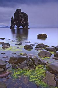 World & Travel: Dynosaur Rock Hvítserkur, Vatnsnes, Iceland
