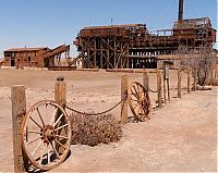 World & Travel: Humberstone and Santa Laura Saltpeter Works, Atacama Desert, Tarapacá, Chile