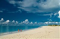 World & Travel: The Turks and Caicos Islands, Bahamas, North Atlantic Ocean