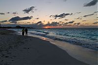 World & Travel: The Turks and Caicos Islands, Bahamas, North Atlantic Ocean