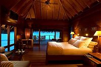 World & Travel: Conrad Maldives Rangali Island Resort, Rangali, Alif Dhaal Atoll, Maldives