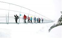 World & Travel: Suspension bridge, Titlis, Switzerland