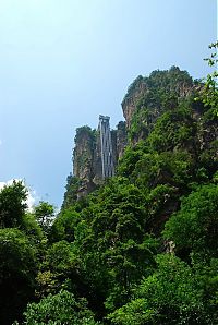 World & Travel: Bailong Elevator, Wulingyuan area of Zhangjiajie, China