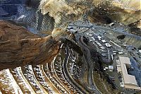 World & Travel: Massive landslide in Kennecott Copper Bingham Canyon Mine, Oquirrh Mountains, Salt Lake City, Utah, United States