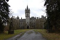 World & Travel: Château Miranda Castle, Celles, Namur, Belgium