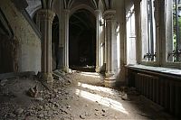 World & Travel: Château Miranda Castle, Celles, Namur, Belgium