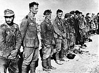 World & Travel: History: World War II photography