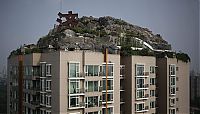 World & Travel: Mountaintop roof villa by Zhang Lin, Beijing, China