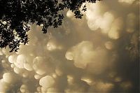 World & Travel: clouds formation