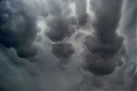 World & Travel: clouds formation