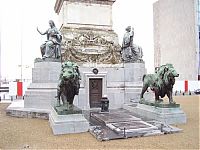 TopRq.com search results: tomb of the unknown soldier around the world