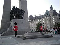 World & Travel: tomb of the unknown soldier around the world