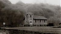 World & Travel: History: Dust Bowl, Dirty Thirties, 1930s, Great Plains, American and Canadian prairies