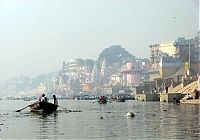 World & Travel: Pollution of the Ganges, Ganges river, India