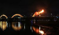 World & Travel: Dragon Bridge, Cầu Rồng, River Hàn at Da Nang, Vietnam