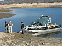 World & Travel: Folsom Lake reservoir, Sacramento, American River, Northern California, United States