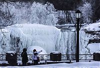 TopRq.com search results: Niagara Falls frozen partially in 2014, Canada, United States