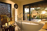 World & Travel: Lion Sands Private Game Reserve, Kruger National Park, South Africa