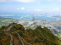 TopRq.com search results: Stairway to Heaven, Haʻikū Stairs, Oʻahu, Hawaiian Islands, United States