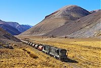 World & Travel: The Tren a las Nubes train, Salta Province, Argentina