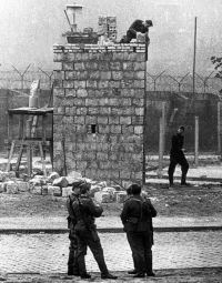 World & Travel: History: 1961 Construction of Berlin Wall barrier, Berlin, Germany