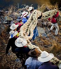 World & Travel: Cusco Inca rope bridge, Apurimac Canyon, Cuzco Province, Peru