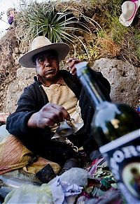 World & Travel: Cusco Inca rope bridge, Apurimac Canyon, Cuzco Province, Peru