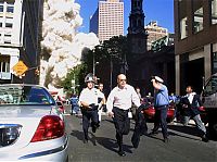 World & Travel: History: Collapse of the World Trade Center, September 11, 2001, Lower Manhattan, New York City, United States