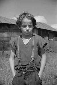 World & Travel: History: The Great Depression by Dorothea Lange, 1939-1943, United States