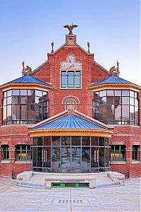 World & Travel: Hospital de Sant Pau museum and cultural center, Barcelona, Catalonia, Spain