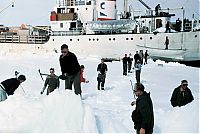 TopRq.com search results: 1955–58 Commonwealth Trans-Antarctic Expedition, Antarctic Plateau, Antarctica