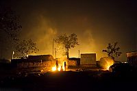 World & Travel: Coal field fire, Jharia, Dhanbad, Jharkhand, India