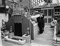 World & Travel: History: World War II photography, Anderson shelter